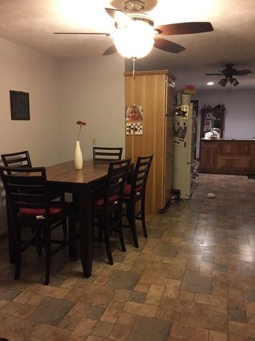 800 5th Ave