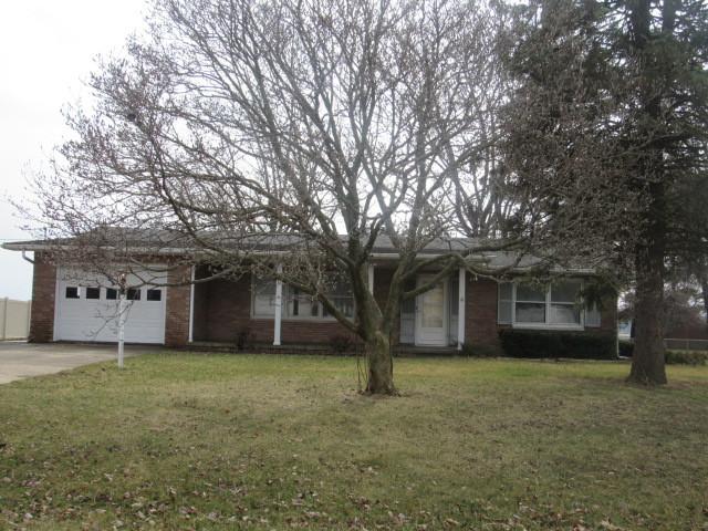 210 Oak St