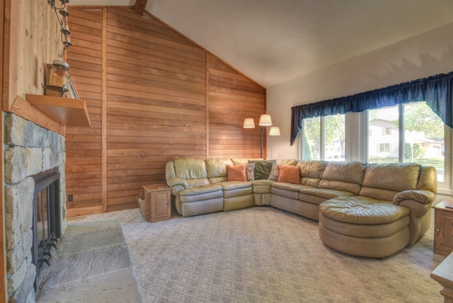 709 Erin Dr