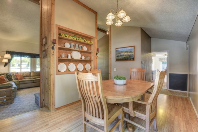 709 Erin Dr