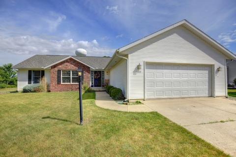 1903 E Quail Run Dr