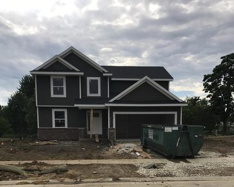 1903 E Quail Run Dr