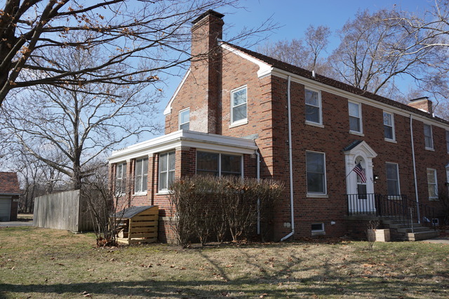 1303 Carver Dr