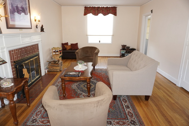 1303 Carver Dr