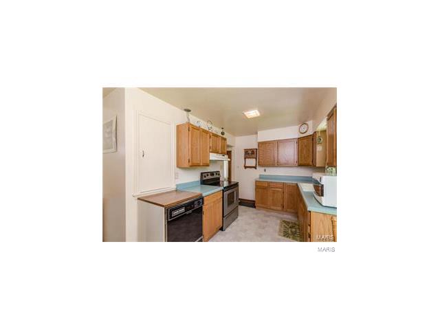 3414 Oak Dr