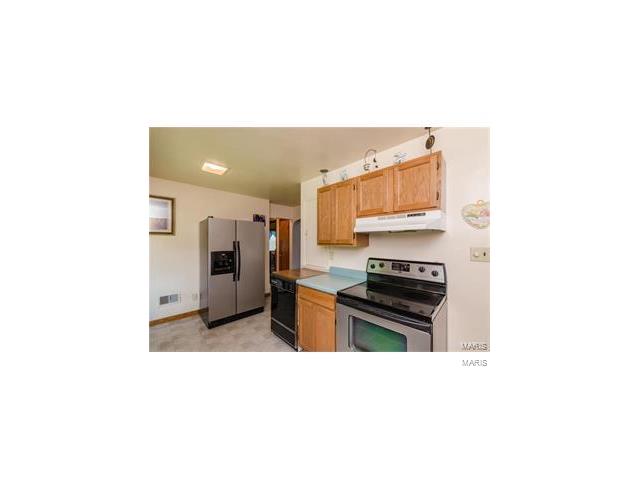 3414 Oak Dr