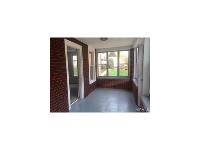 2923 Edwards