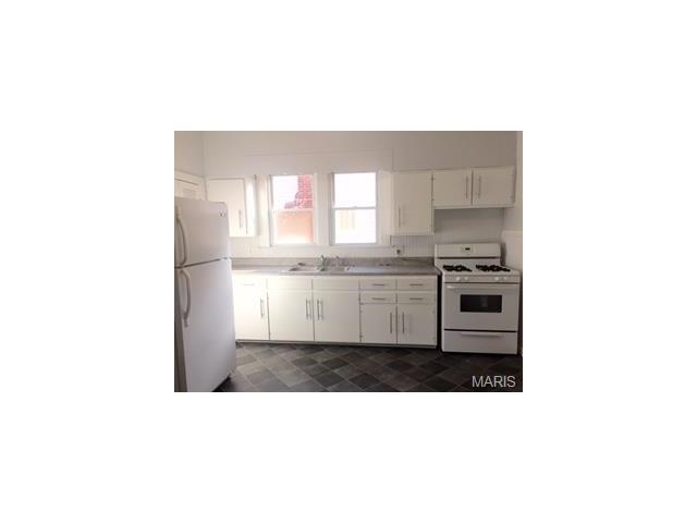 2923 Edwards