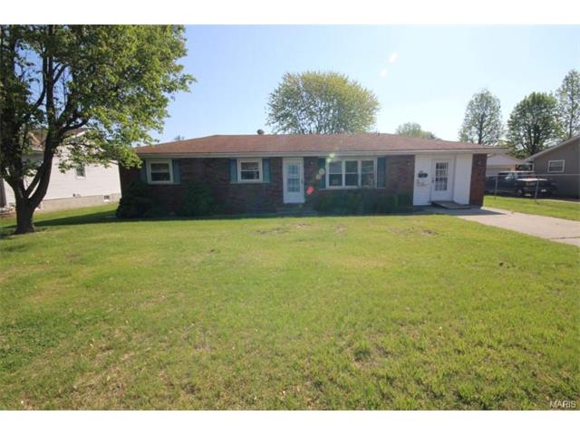 For Sale: 405 Texas Bethalto, IL 62010
