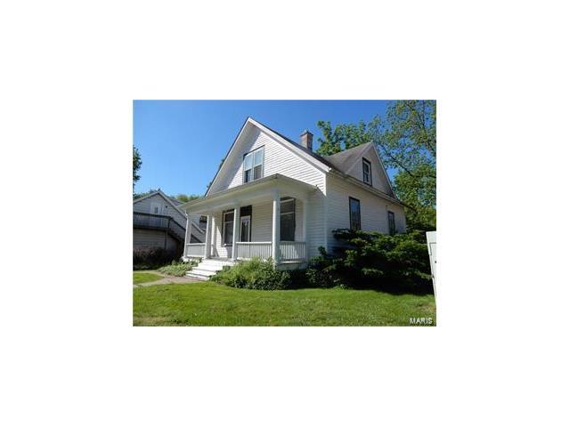 119 W Center St