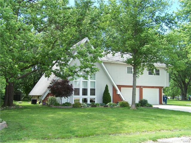 8833 Wildewood Dr
