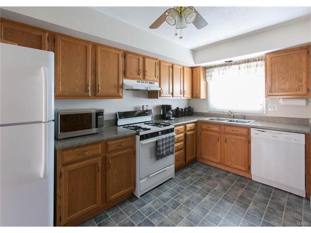 1224 Chancellor Edwardsville, IL 62025