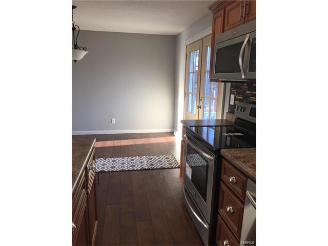 7517 Mars Dr