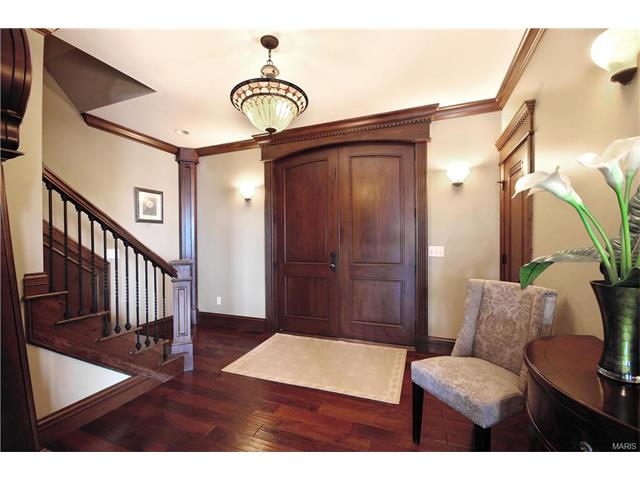For Sale: 4822 Whitford Dr Godfrey, IL 62035