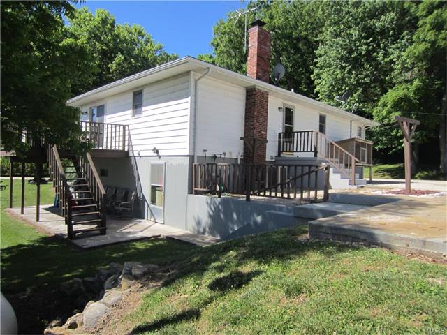 For Sale: 67 N Old County Rd Rd Hardin, IL 62047