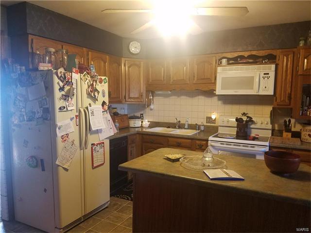 129 Rosewood
