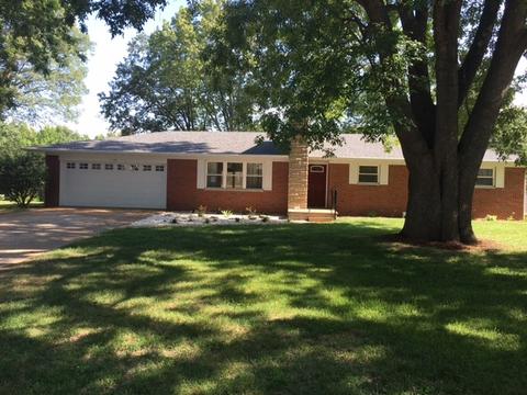308 Erin Dr
