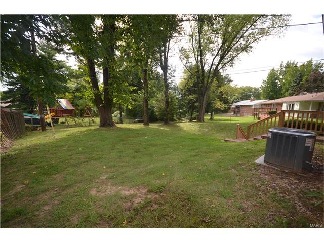 18 Estates View Dr