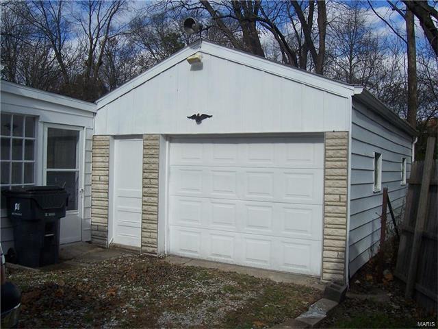 1424 Bel Aire Dr
