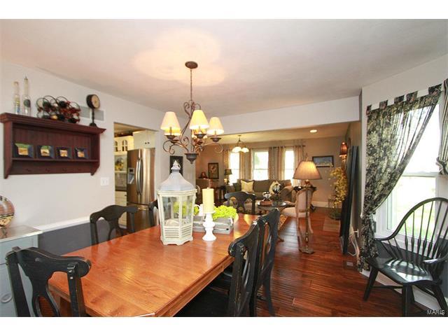 3239 Cloverridge Ln