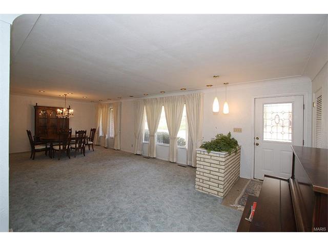 26 Larkspur Dr