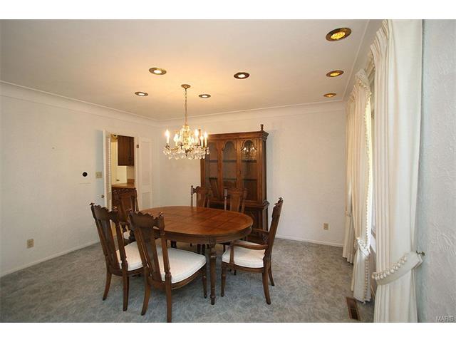 26 Larkspur Dr