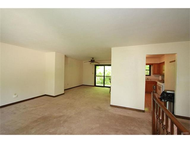For Sale: 1 Locust Dr Belleville, IL 62223