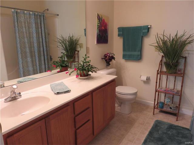 839 Emerald Green Dr
