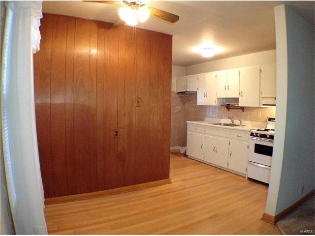 100 Royal Dr