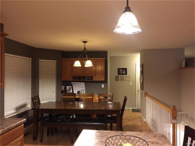 15 Woodland Ct