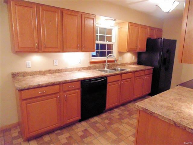 2014 Cypress St Highland, IL 62249