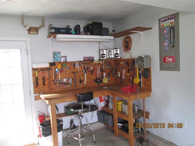 82 Stonebrook Dr