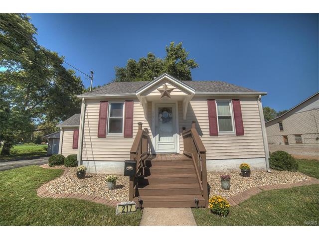 217 W Church St