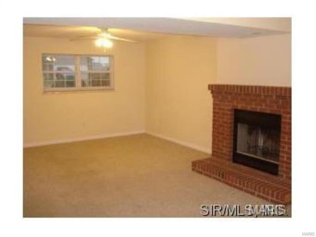 For Sale: 17 Ashbrook Troy, IL 62294