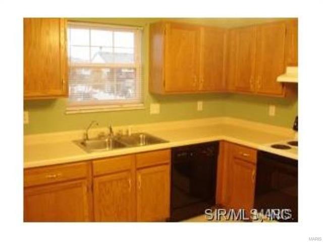 For Sale: 17 Ashbrook Troy, IL 62294