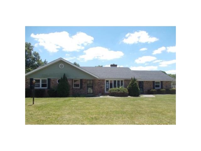 223 W Beech Ln