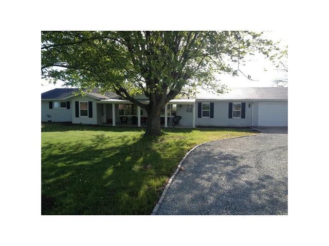 223 W Beech Ln