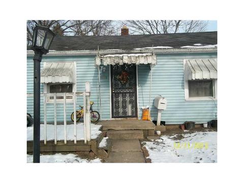 2522 Pamela Ct