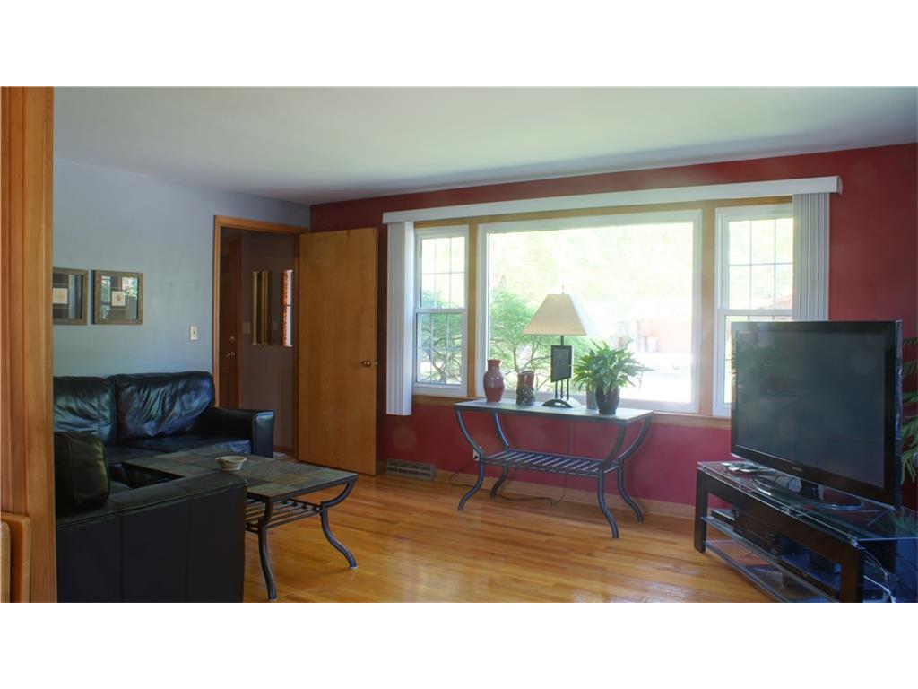 1209 Beechwood Dr