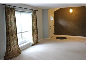 For Sale: 402 E Village Dr Carmel, IN 46032