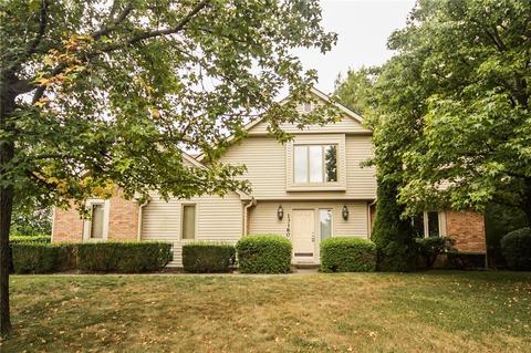 642 Woodbine Dr