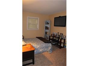 For Sale: 1249 Shoreline Dr Cicero, IN 46034