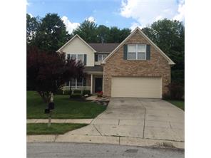 For Sale: 12384 Tuckaway Ct Fishers, IN 46038