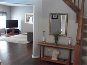 For Sale: 12384 Tuckaway Ct Fishers, IN 46038