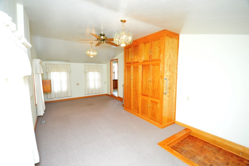 For Sale: 1103 S Clay St Frankfort, IN 46041