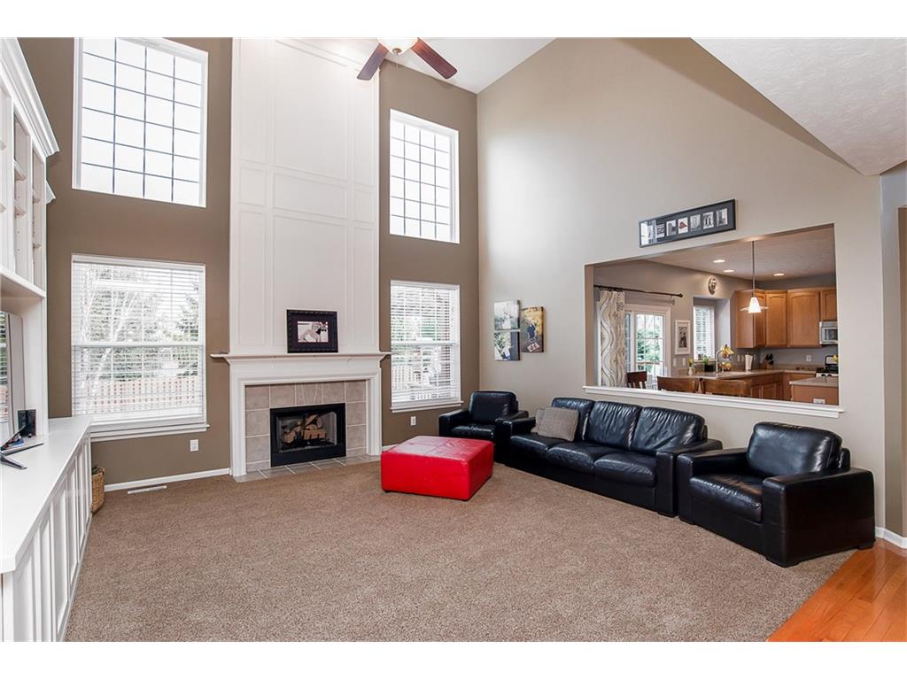 5335 Creekbend Dr