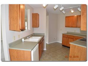 1202 Maple Run Dr, Sheridan IN 46069