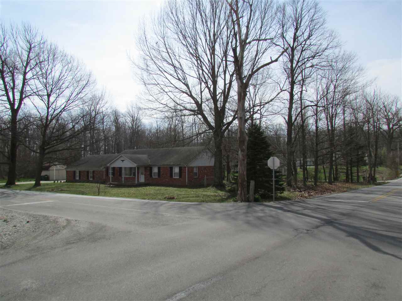 226 E Pine Ridge Dr