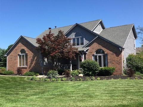 557 Lynton Way