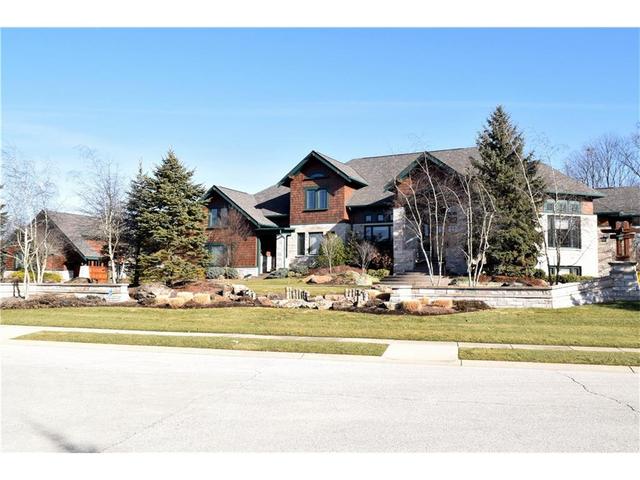 13568 Lake Ridge Ln